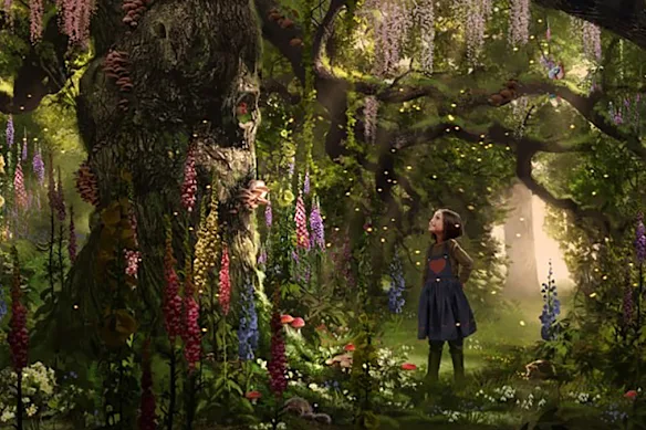 L'arbre lointain dans la nouvelle adaptation cinématographique aseptisée de Ben Gregor du classique d'Enid Blyton.