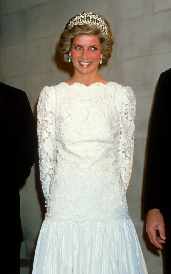 La princesse Diana portant le diadème Cambridge Lover's Knot à Washington en 1985.