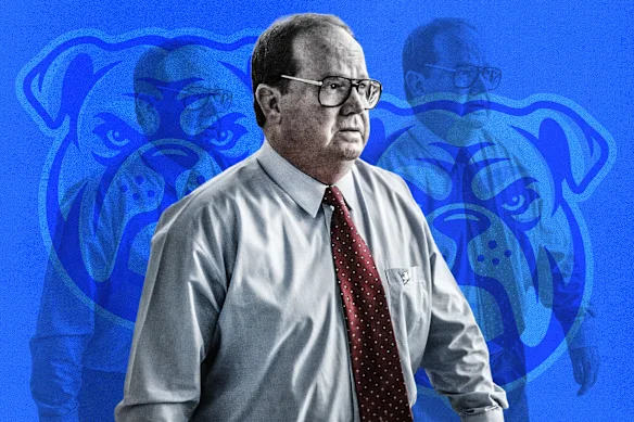 Gary McIntyre a été un agent influent de Canterbury pendant des décennies avant de démissionner en 2002 en raison du plafond salarial des Bulldogs.