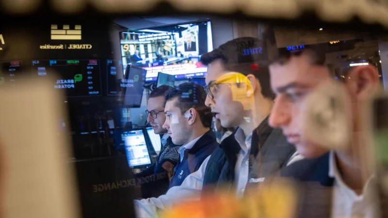 Wall Street s'effondre, le pétrole ébranle les marchés mondiaux ; L'ASX devrait augmenter