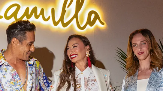 La marque de mode de luxe emblématique australienne et la maison d'impression mondiale Camilla ferme sa boutique Mosman.