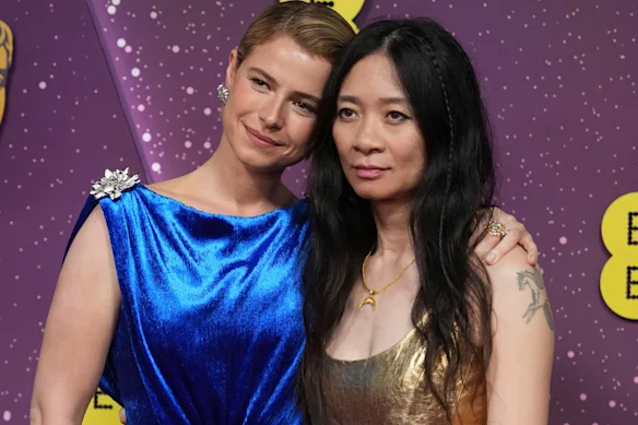 Jessie Buckley, lauréate d'un Oscar, et Zhao à la 79e cérémonie des British Academy Film Awards en février.