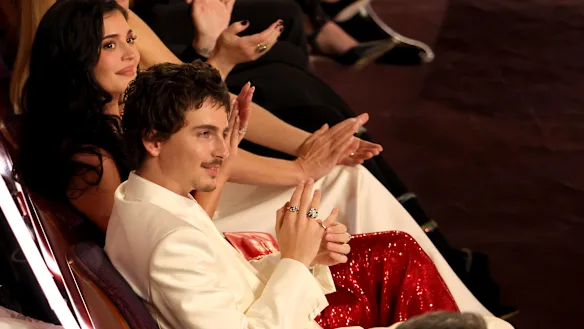 Cible des blagues aux Oscars : Chalamet avec sa petite amie Kylie Jenner.