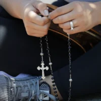 Les nombreux bienfaits du chapelet