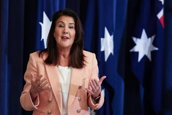 La chef adjointe de l'opposition, Jane Hume, a attaqué la crédibilité de One Nation dans une nouvelle direction pour la coalition.