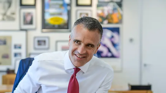 Des rumeurs d'un éventuel passage à la politique fédérale ont entouré Peter Malinauskas, et de nombreux habitants de l'État s'attendent à ce qu'il se présente au siège d'Adélaïde.