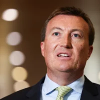 La pénurie de carburant en Australie suscite des appels au travail à domicile alors que le Business Council of Australia demande de la résistance