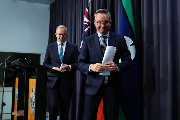 Le Premier ministre Anthony Albanese et le ministre de l'Énergie Chris Bowen s'adressent vendredi à la nation depuis Canberra.