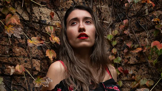 La superbe production de la réalisatrice Margaret Thanos du Timon d'Athènes de Shakespeare est de retour au Centre Seymour.