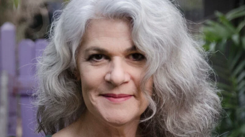 Le roman de Debra Adelaide sur l'amitié est un requiem tendre et complexe