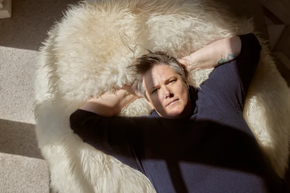 Une crise existentielle au sein d'un Tonight Show, c'est ainsi que Gadsby décrit sa dernière offre.