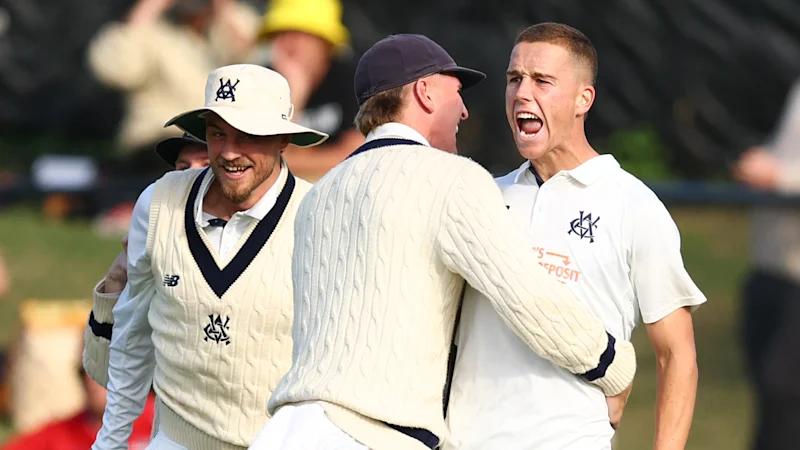 Cricket Australia répond après qu'un fan a refusé l'entrée pour avoir porté un t-shirt Imran Khan en l'honneur du grand pakistanais emprisonné
