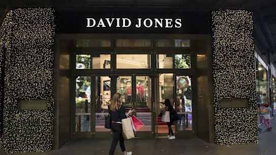 David Jones aura 185 ans l'année prochaine, ce qui le rendra plus âgé que Harrods, Selfridges et Saks Fifth Avenue. 