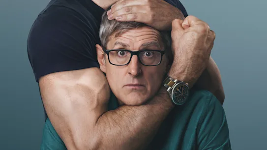 Louis Theroux explore la manosphère dans ce nouveau documentaire Netflix.