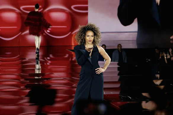 Mary Fowler a troqué le terrain de football contre le podium en septembre.