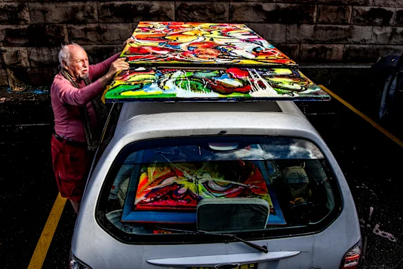 Richard Cutler avec ses candidatures aux prix Archibald, Wynne et Sulman.