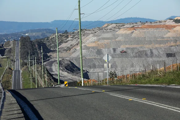 Une mine à ciel ouvert située à quelques kilomètres au sud-ouest de Muswellbrook.