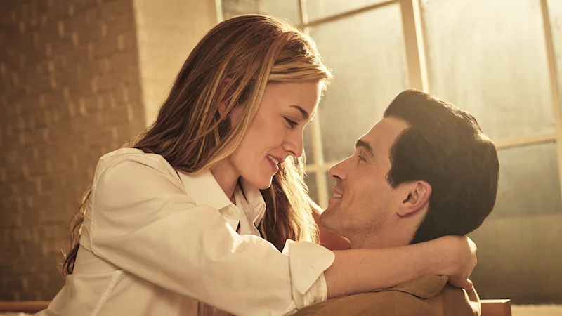 Comment John F. Kennedy Jr et Carolyn Bessette ont donné une leçon d'histoire des années 90