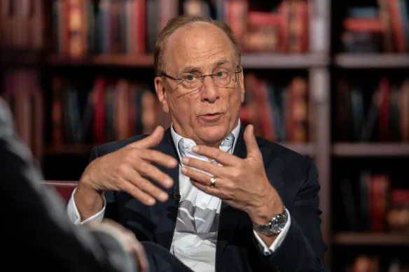 Le patron de Blackrock, Larry Fink, a déclaré ce mois-ci que l'exubérance de l'industrie technologique était susceptible de conduire à « une ou deux faillites » parmi les grandes entreprises d'IA.