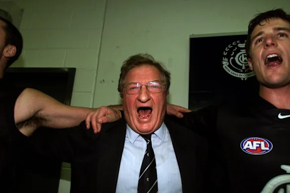 John Elliott lorsqu'il dirigeait Carlton.