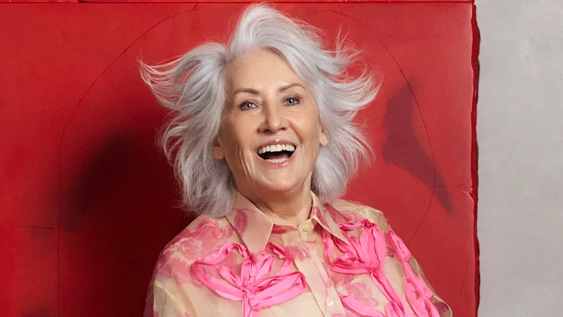 Un philanthrope ouvre la maison d'art de Sydney, Indigo Slam, et discute de l'enfance et de la collection d'art