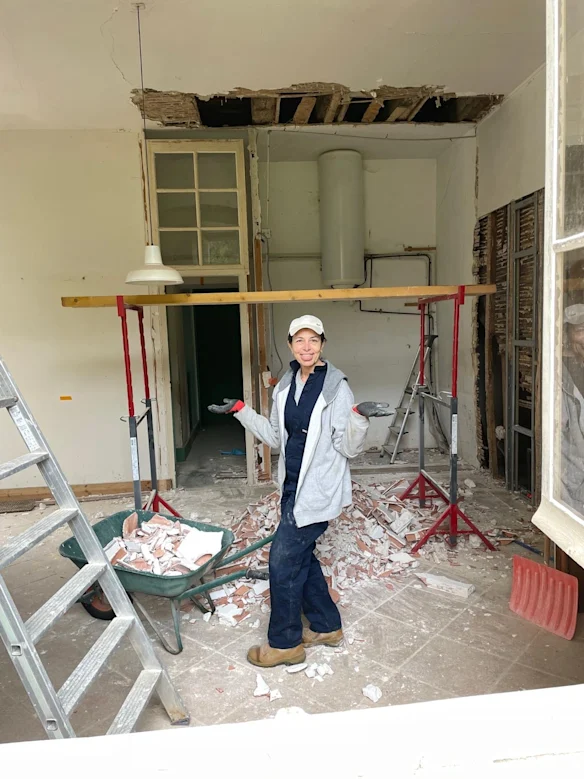 L'auteur dans la cuisine du château : « Notre 