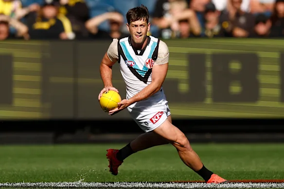 Zak Butters ne se retiendra pas à Port Adelaide alors que les spéculations sur son avenir se poursuivent. 