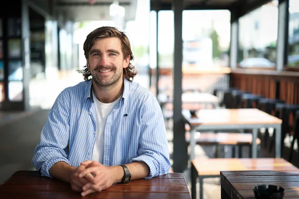 Hugh Tyson a participé à quelques événements organisés par le Crush Club au bar High Note et est enthousiasmé par cette expérience.