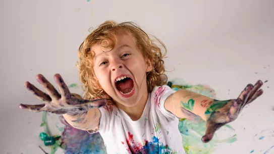 Le opposant est devenu le oui.