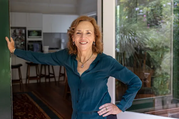 Les mémoires de Josie McSkimming sur sa sœur, la poète Dorothy Porter, ont été saluées comme étant « débordantes d'amour ».