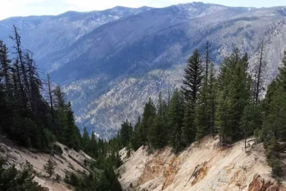 Projet Antimony Ridge de Resolution Minerals dans l'Idaho.