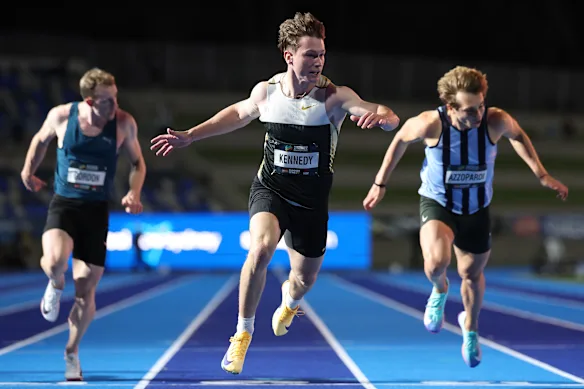 Lachlan Kennedy remporte la finale du 100 m samedi soir.