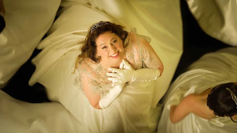 The Deb de Rebel Wilson n'a pas obtenu le miracle dont il avait besoin au cinéma