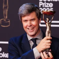 Flesh de David Szalay fait face à des allégations de plagiat en raison des similitudes avec Barry Lyndon