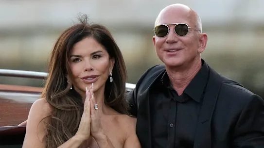 Lauren Sanchez Bezos et le fondateur d'Amazon Jeff Bezos.