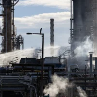 La production de carburant rebondit à 80 % de sa capacité en 48 heures