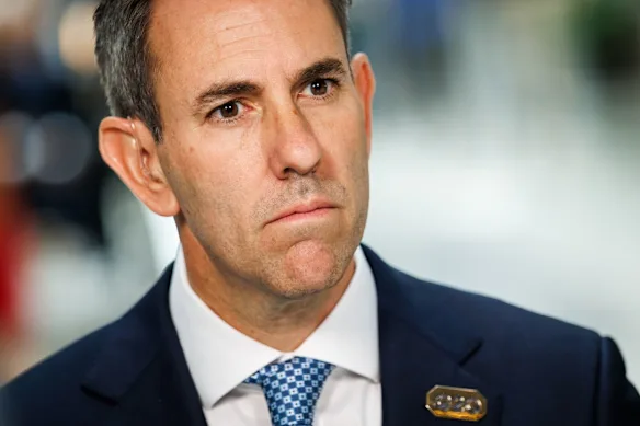 Le trésorier Jim Chalmers présentera son budget le mois prochain.