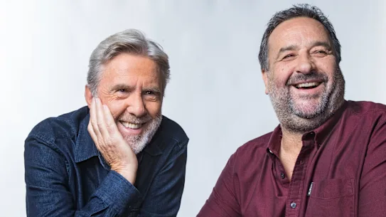 Les comédiens Mick Molloy et Glenn Robinns.