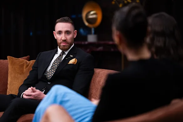 Danny fait une apparition surprise dans le dernier épisode de MAFS : After the Dinner Party, animé par Laura Byrne et Brittany Hockley.