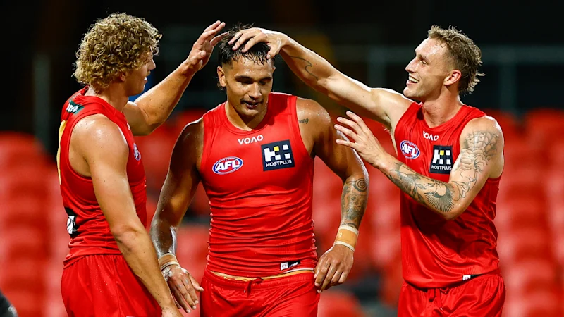 Les Gold Coast Suns le sélectionnent pour le premier match de l'AFL en 596 jours ; Les Collingwood Magpies laissent Darcy Moore hors du choc de l’Anzac Day