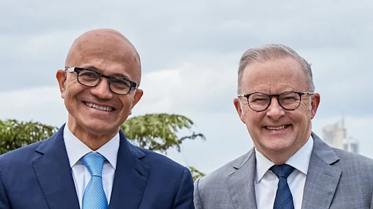 Satya Nadella, PDG de Microsoft, avec le Premier ministre Albanese Albanese.