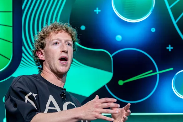 Cependant, des messages contenus dans le dossier judiciaire ont révélé à plusieurs reprises que Zuckerberg avait contacté Musk pour offrir de l'aide ou des informations.