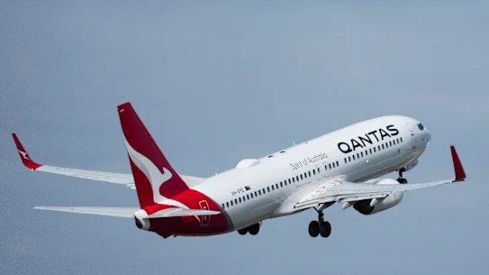Un Boeing 737 de Qantas décolle de l'aéroport de Melbourne.