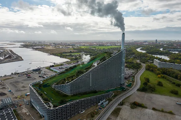 CopenHill à Copenhague, au Danemark, est une destination touristique.