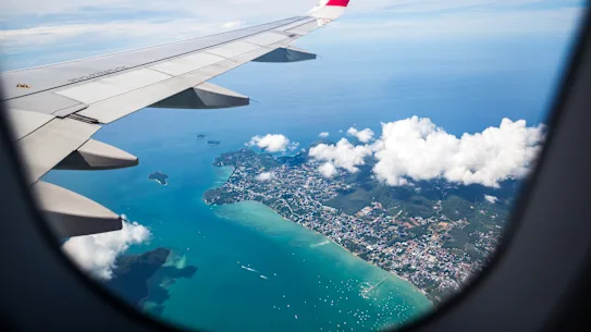 Les programmes de points vendent le rêve du voyage.
