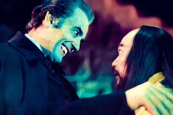 La légende des 7 vampires dorés a amené le gothique britannique au drame du kung-fu.