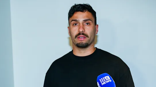 La star de l'AFL, Izak Rankine, a été suspendue pour un commentaire homophobe.