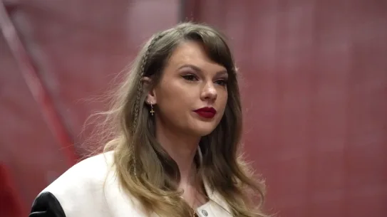 X a bloqué tous les résultats de recherche pour « Taylor Swift » après que des images graphiques du chanteur soient devenues virales la semaine dernière.