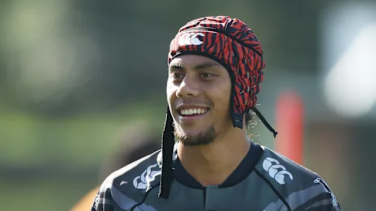 Jarome Luai à l’entraînement des Wests Tigers mercredi.