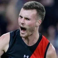 Ross Lyon dénonce les sélections « compromises » après les changements